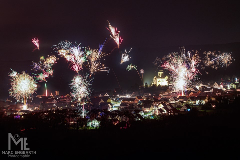 Silvesterfeuerwerk über Sponheim Frohes Neues Jahr euch …