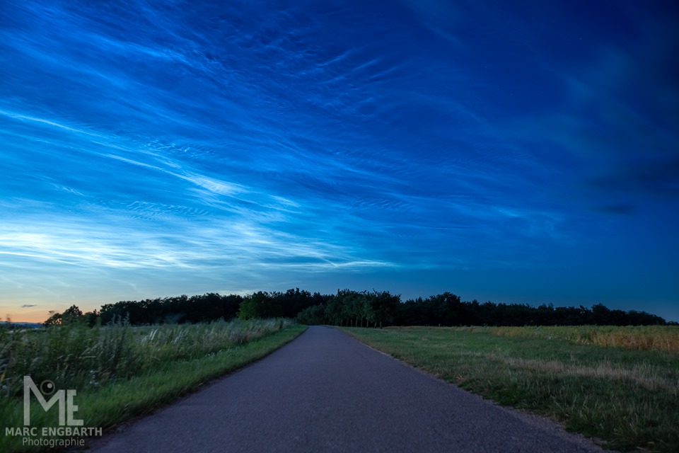 * Leuchtende Nachtwolken * Noctilucent Clouds * NLC * …